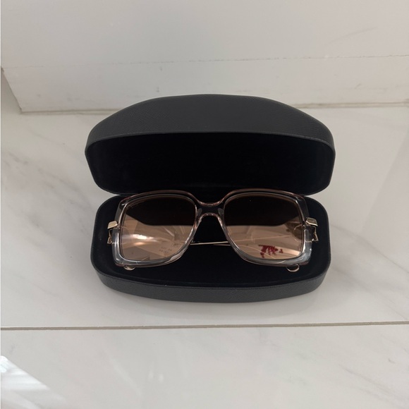 Salvatore Ferragamo SF931S 662 Blush Pink Square Sunglasses